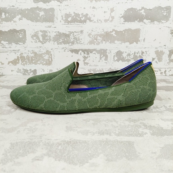 Rothy's Shoes - NEW Rothy's The Flat Safari Green Sage Giraffe Round Toe Slip On Loafers F559